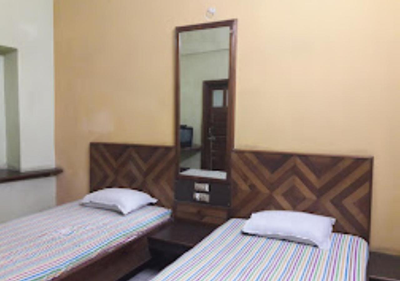 Hotel Solan Rourkela エクステリア 写真