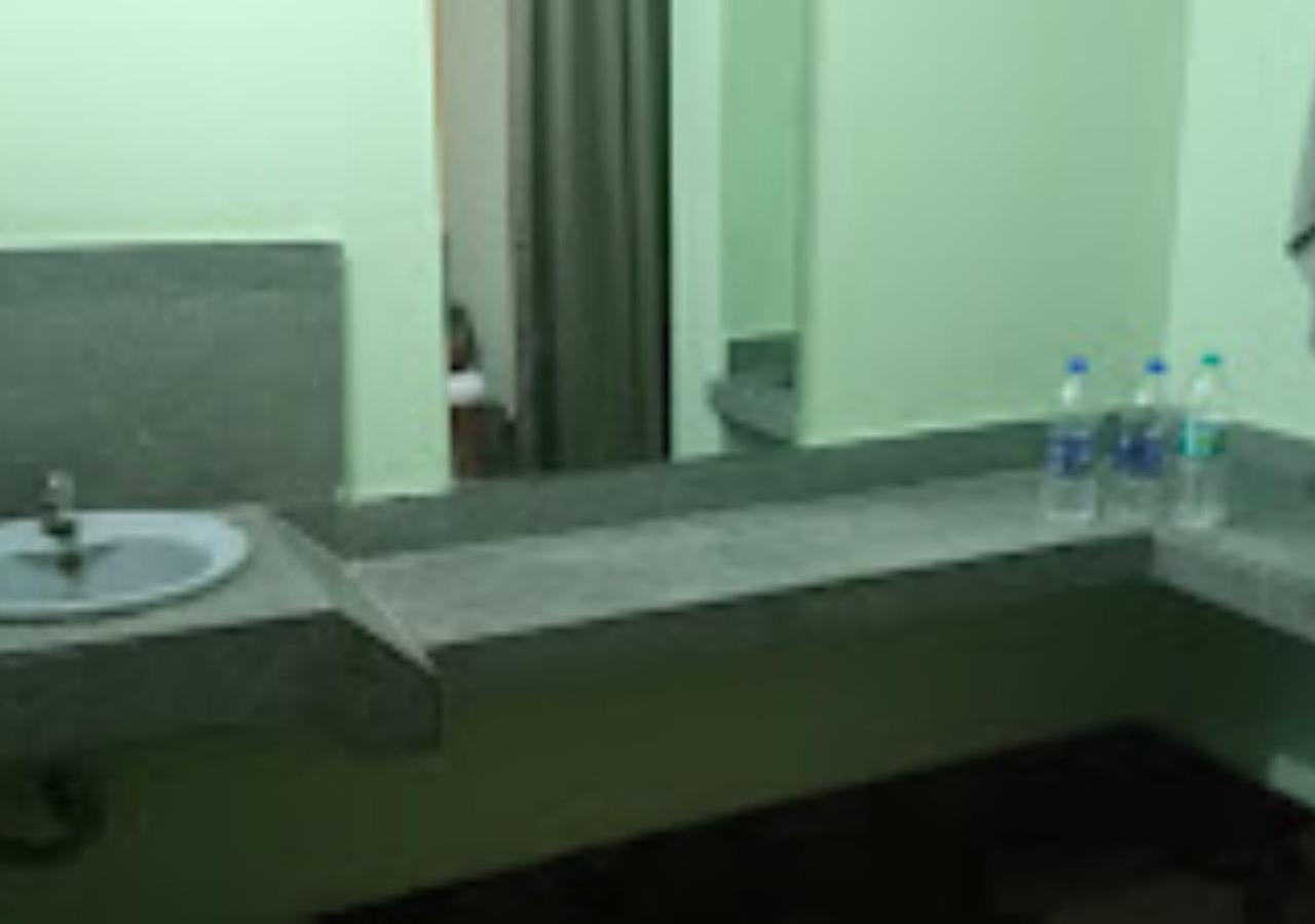 Hotel Solan Rourkela エクステリア 写真