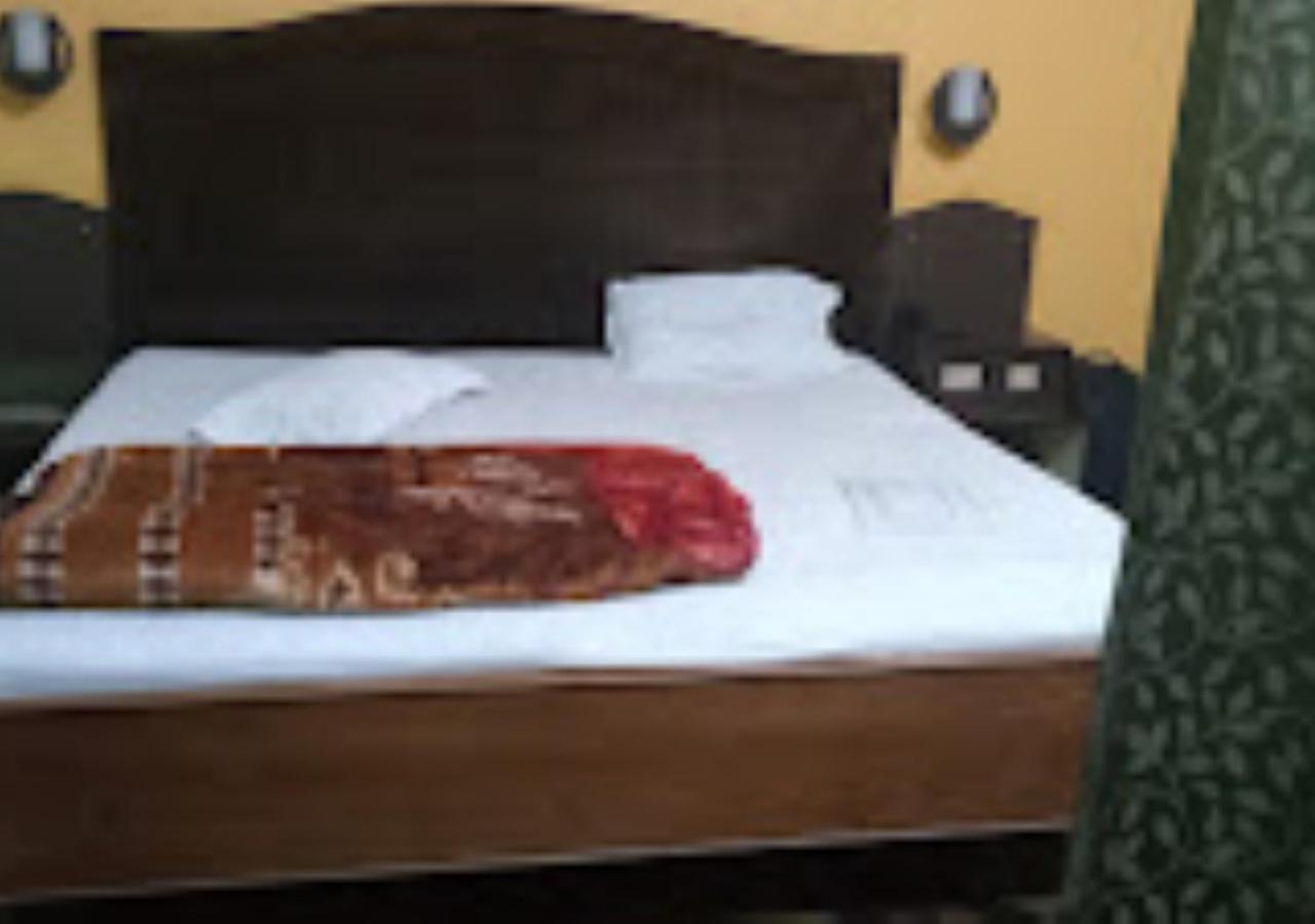 Hotel Solan Rourkela エクステリア 写真