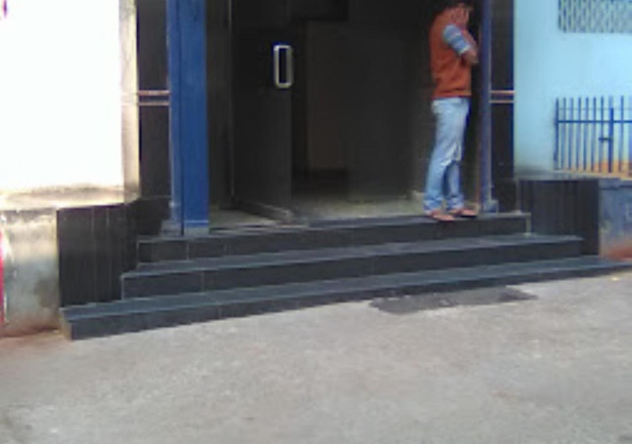 Hotel Solan Rourkela エクステリア 写真